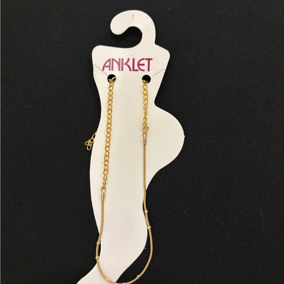 Women’s jewellery( Bracelet, anklets and necklaces) - Picture 1 of 4